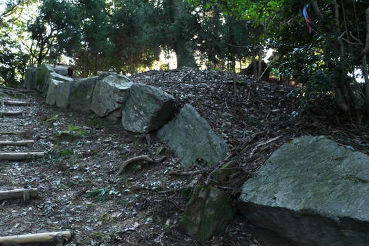 神籠石2l.jpg